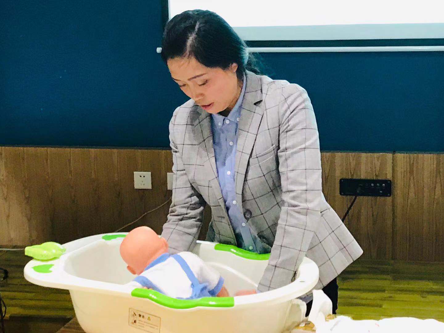 微信图片_201903111111376.jpg